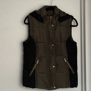 Vest with hoodie military green size small
